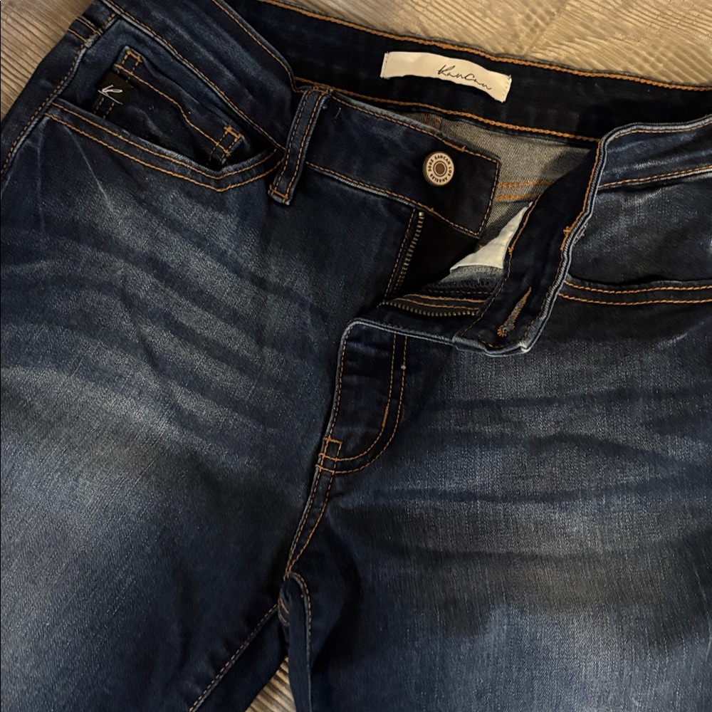 Dark Wash Denim Jeans KanCan never worn